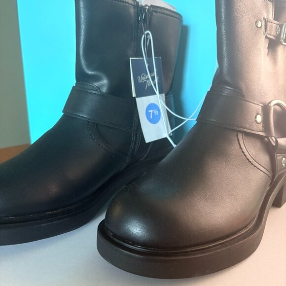 Universal Threads Connor Ankle Boots Sz 7.5 - Picture 1 of 3